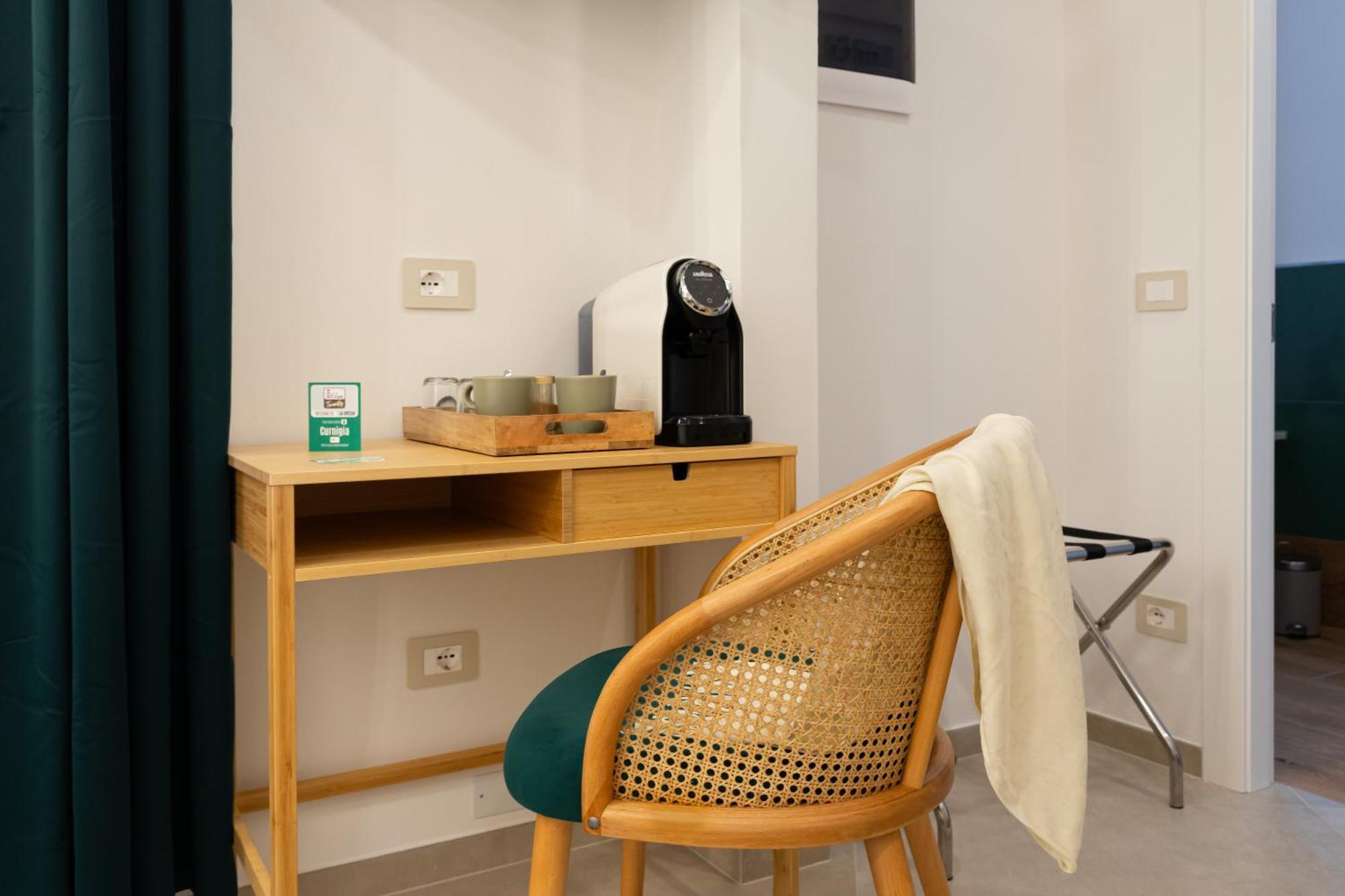 6Th Land - Rent Rooms Affittacamere La Spezia Exterior photo